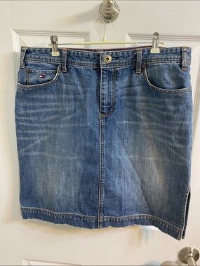 Vintage Y2K Tommy Hilfiger Women's Jean Skirt Blue Size 12 Above Knee Side Slits